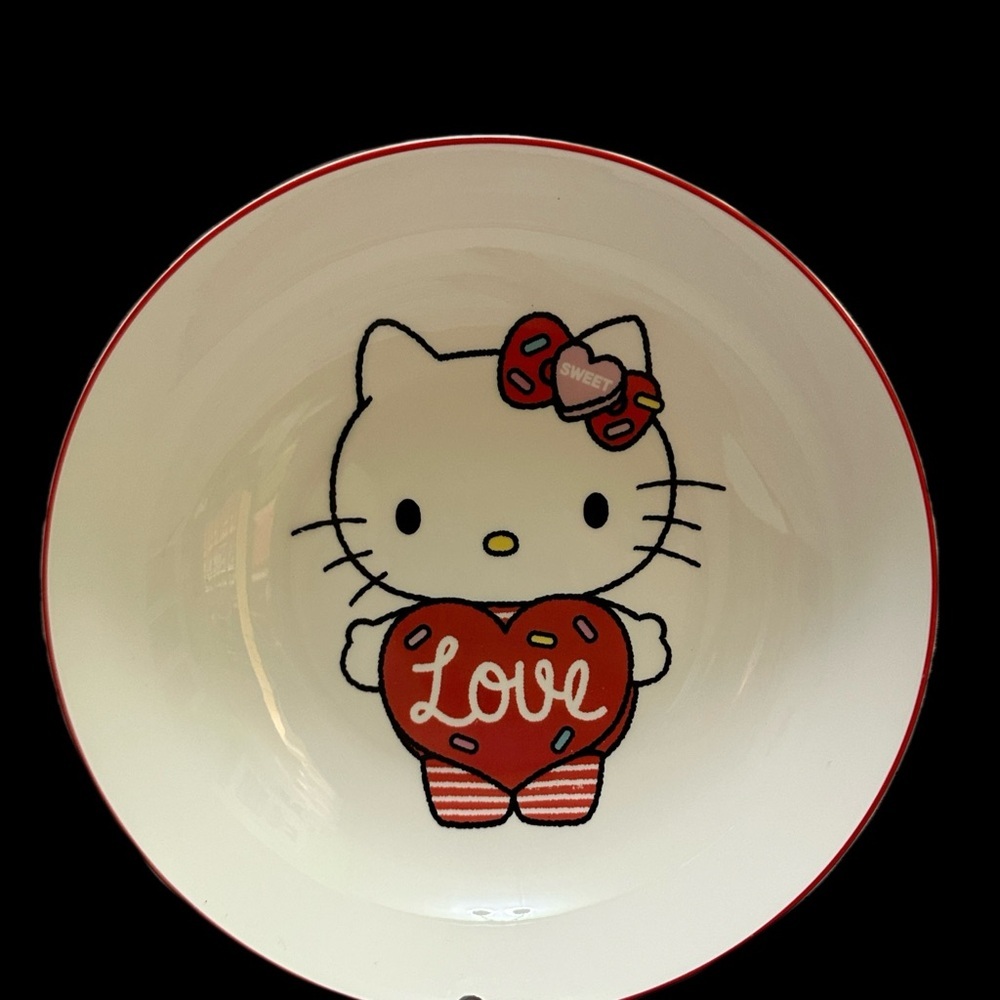 Hello Kitty Love Valentine Ceramic Plate